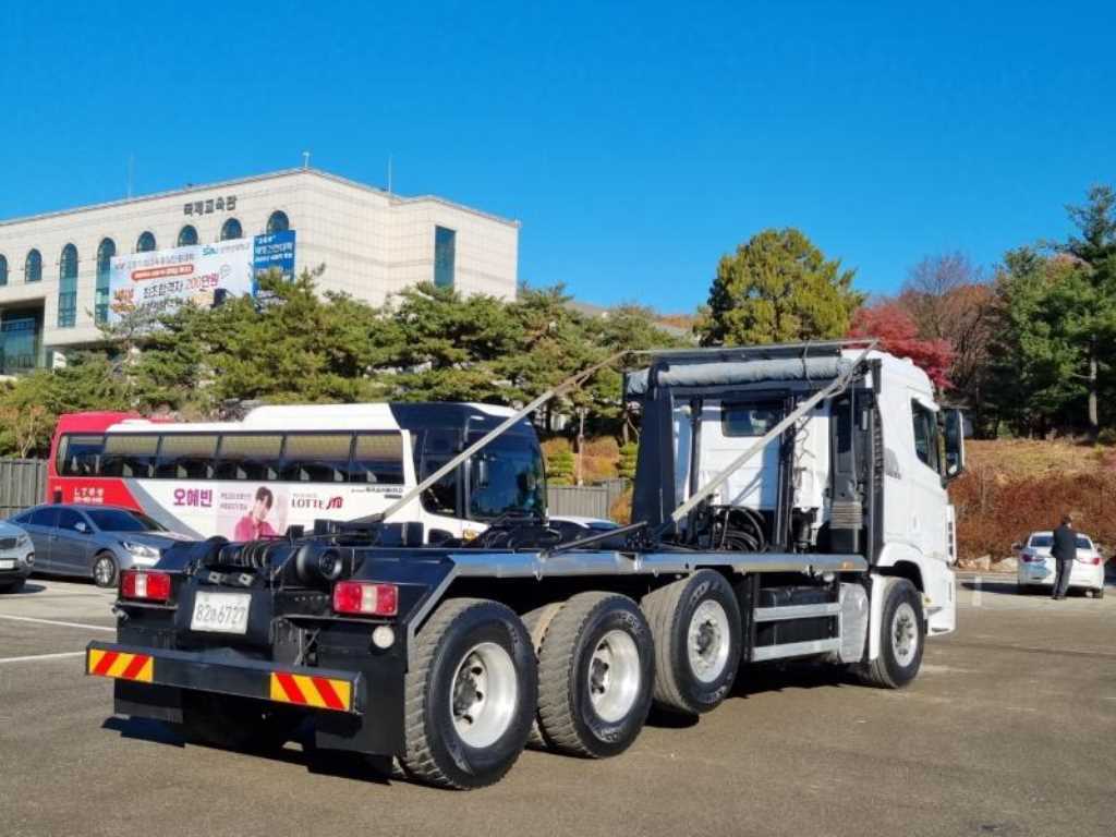 현대 엑시언트 24톤 1+3 암롤트럭 2018년식 주행 431,700km 중고 화물차 상세 이미지 4
