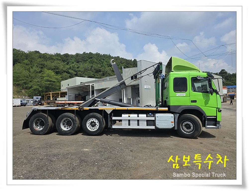 볼보 24톤 1+3축 암롤트럭 2018년식 중고 화물차 2018-01 주행 442,490km 상세 이미지 6