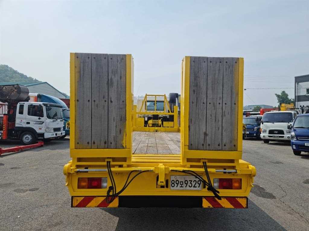 현대 메가트럭 와이드캡 4.5톤 셀프로더 2011년식 주행 270,226km 중고 화물차 상세 이미지 5