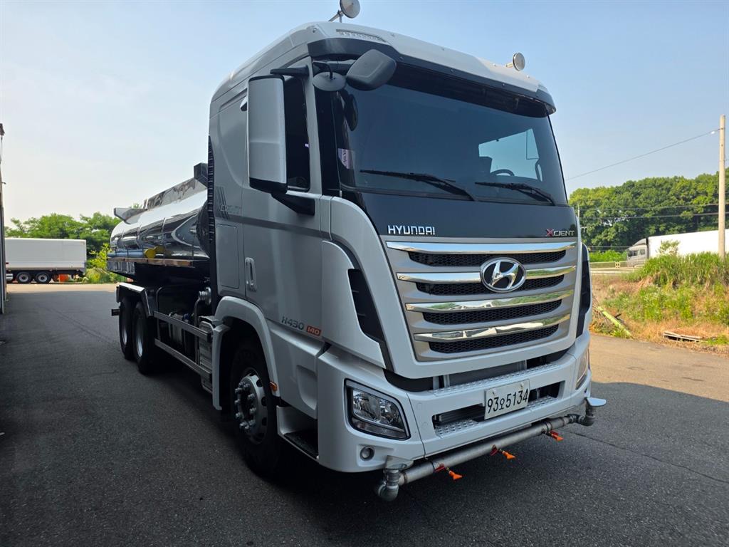 현대 0리터 스텐 살수차 2019년식 주행 99,588km 중고 화물차 11톤 상세 이미지 2