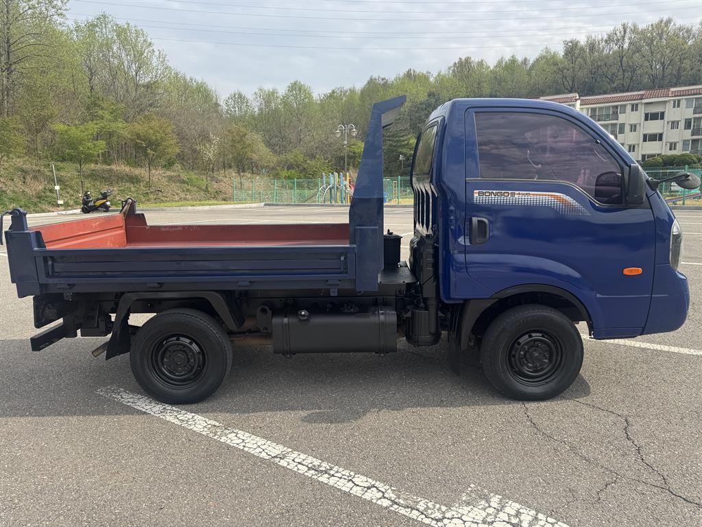 기아 봉고3 1톤 표준캡 장축 4WD 덤프 2015년식 주행 138,421km 중고 화물차 상세 이미지 4