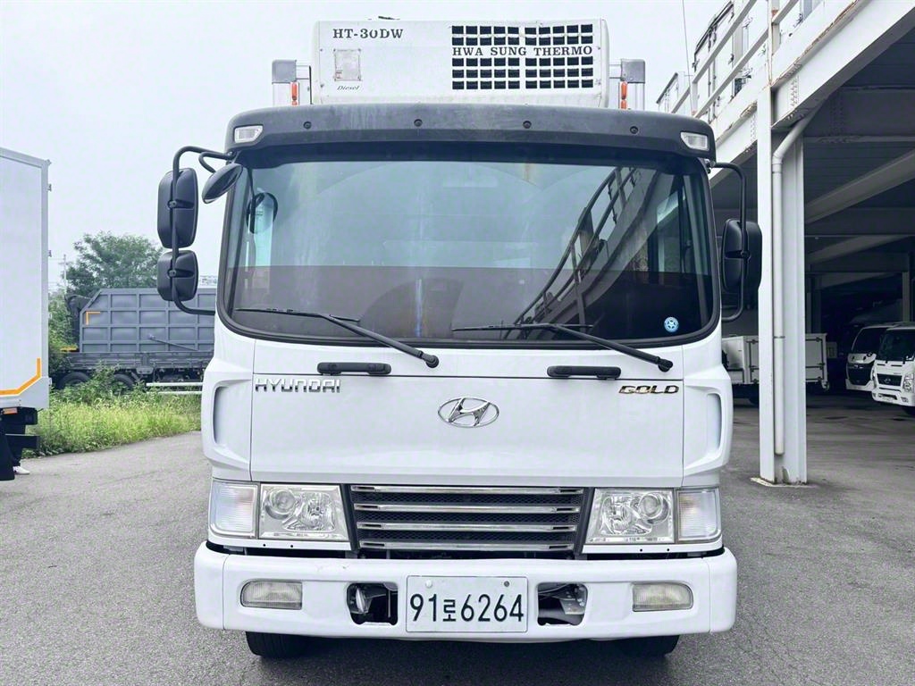 현대 메가트럭 5톤 냉동탑 2009년식 주행 259,164km 중고 화물차 상세 이미지 2