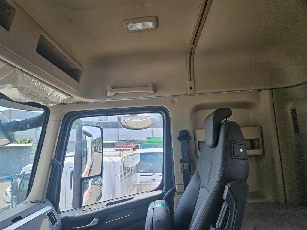 현대 엑시언트 16톤 15,200L 살수차 2015년식 주행 73,874km 중고 화물차 상세 이미지 8