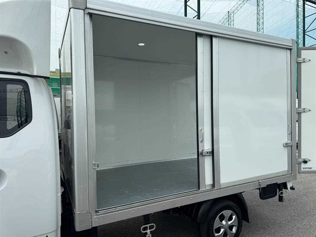 현대 포터2 1톤 무사고 LPG 하이내장탑 중고 화물차 2024 주행 32,150km 상세 이미지 3