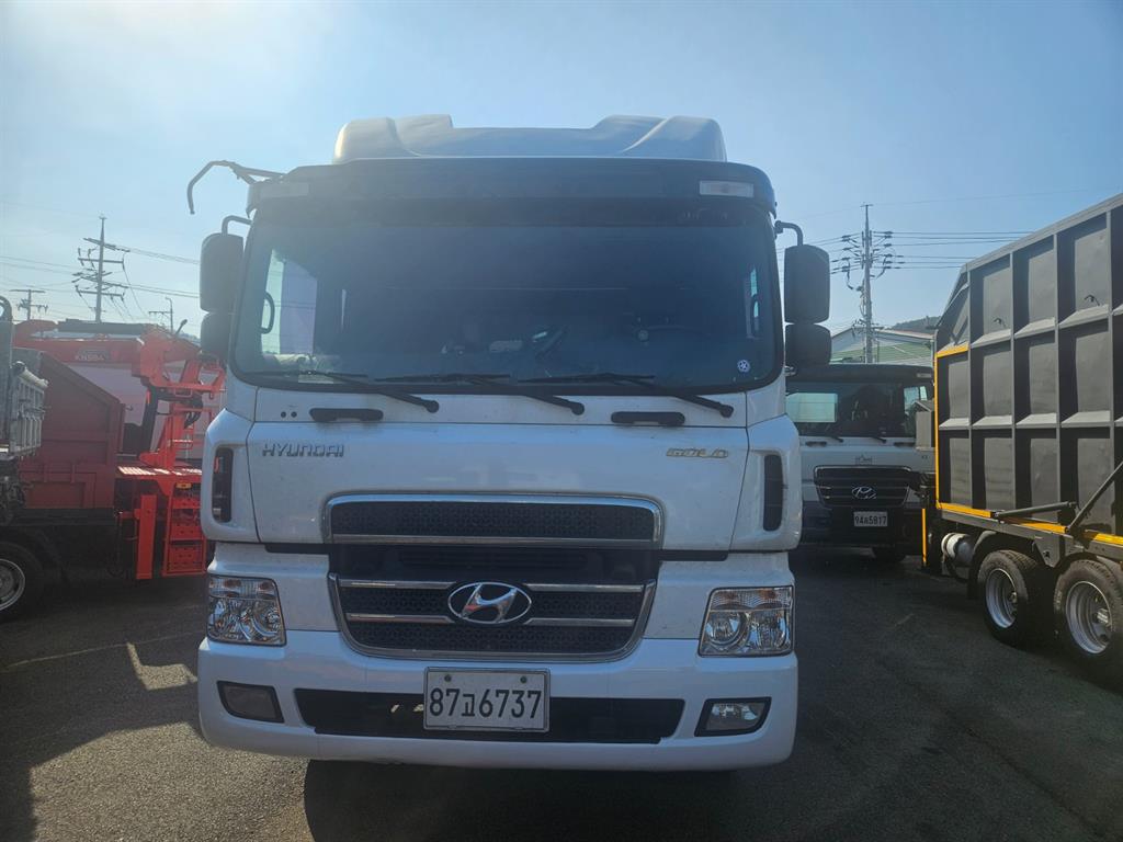 현대 메가트럭 5톤 냉동탑 2020년식 주행 978,478km 중고 화물차 상세 이미지 2