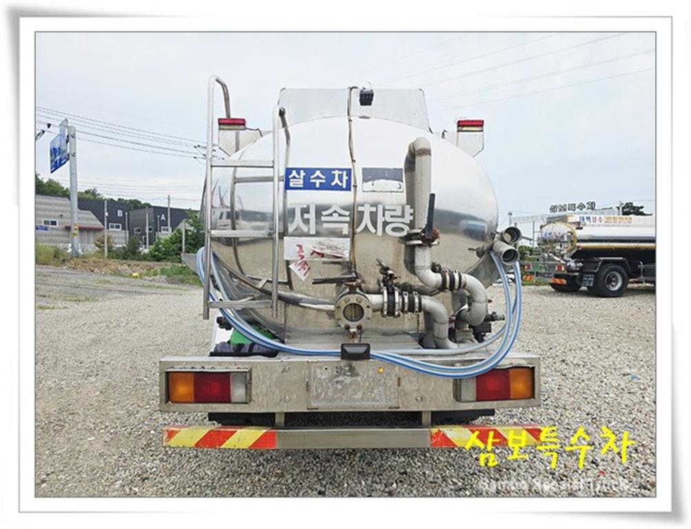 현대 메가트럭 7톤 올스텐 7000리터 살수차 2007년형 주행 669,482km 중고 화물차 상세 이미지 7