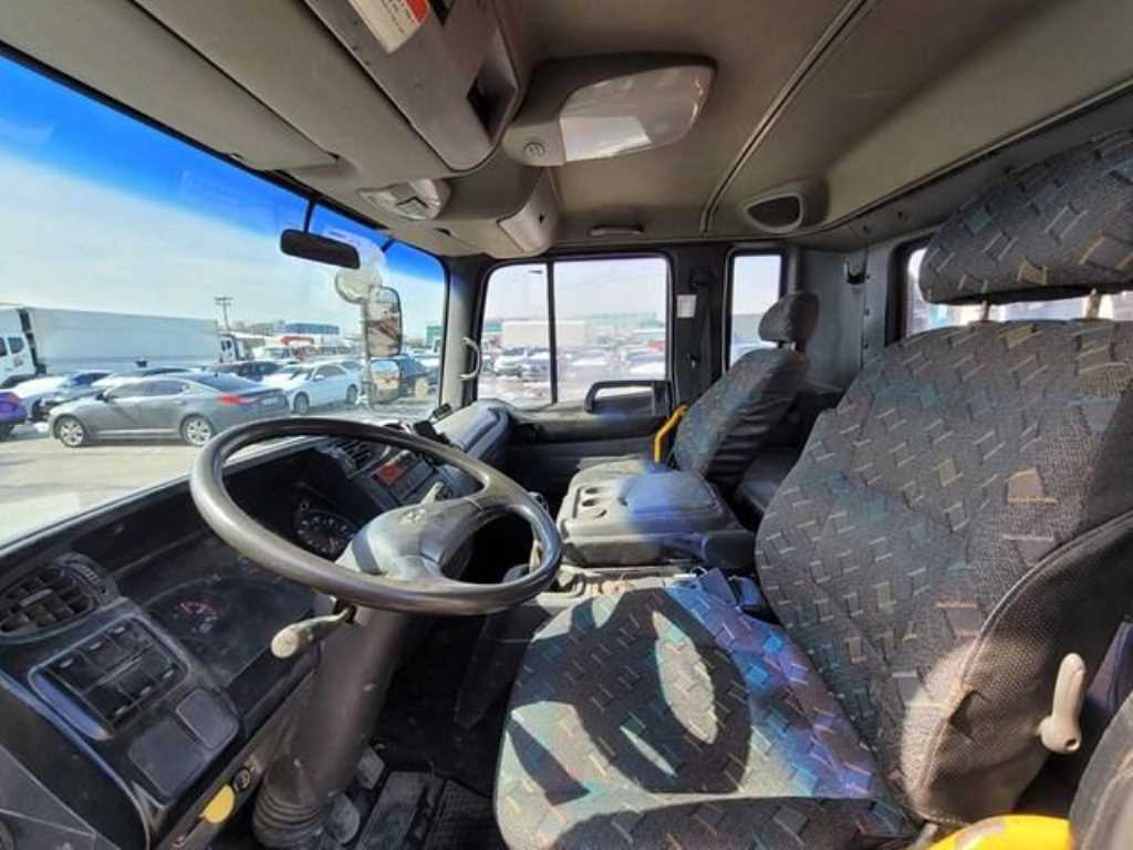 현대 5톤 광림 1256 카고크레인 2003년식 주행 576,678km 중고 화물차 상세 이미지 9
