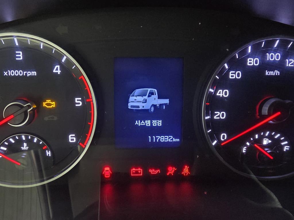 기아 더뉴봉고3 1톤 하이내장탑 2020년식 주행 117,825km 중고 화물차 상세 이미지 9
