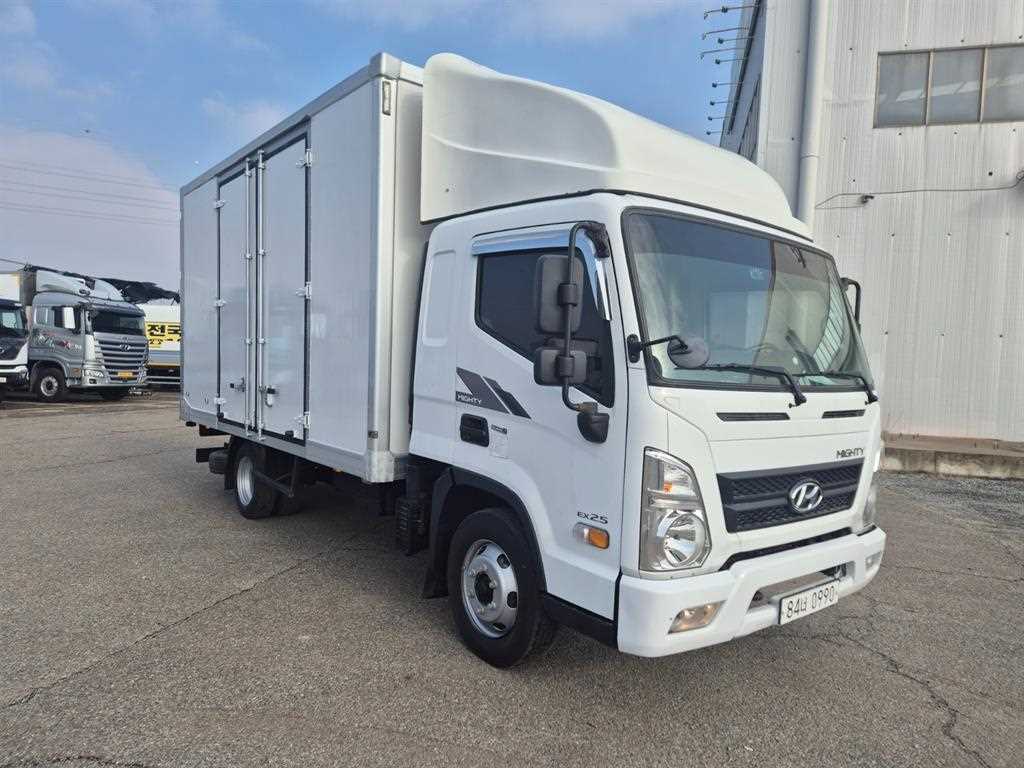 현대 2.5톤 익스탑 2018년식 주행 380,216km 중고 화물차 상세 이미지 3