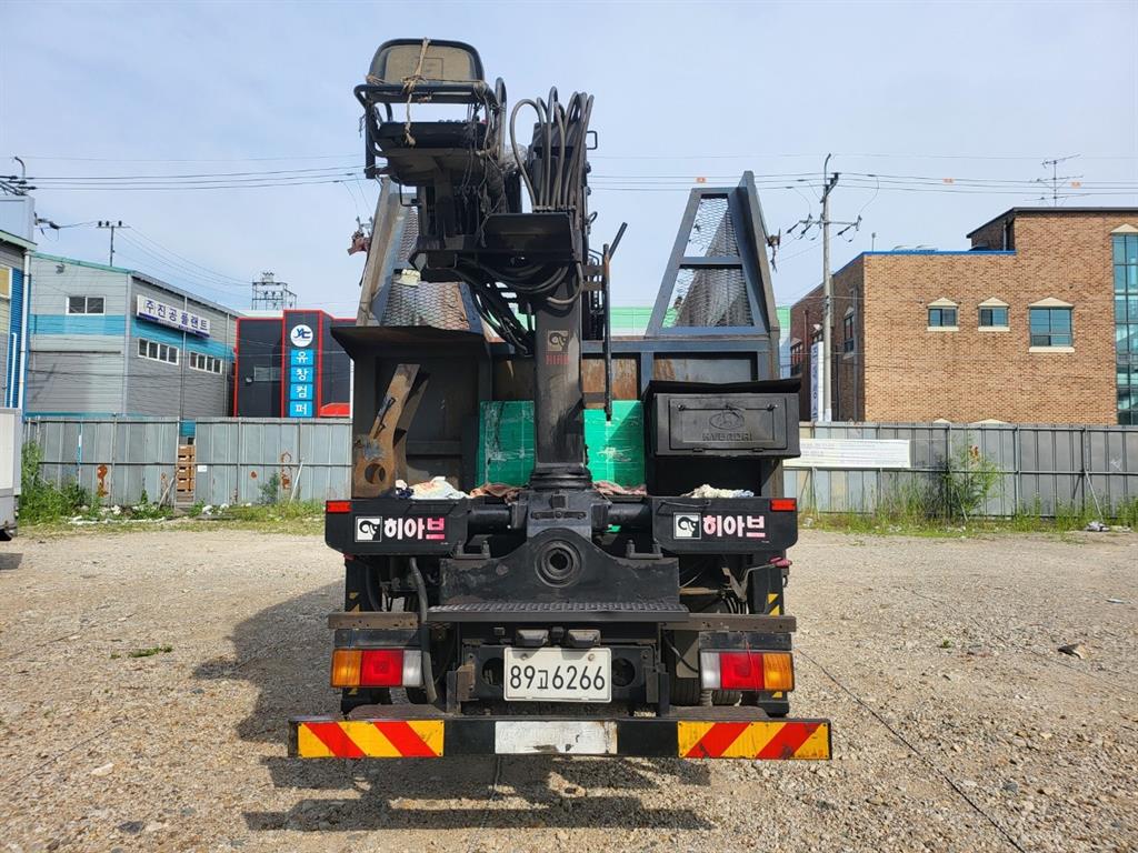 현대 메가트럭 5톤 히아브 집게차 2019년식 주행 199,000km 중고 화물차 상세 이미지 4