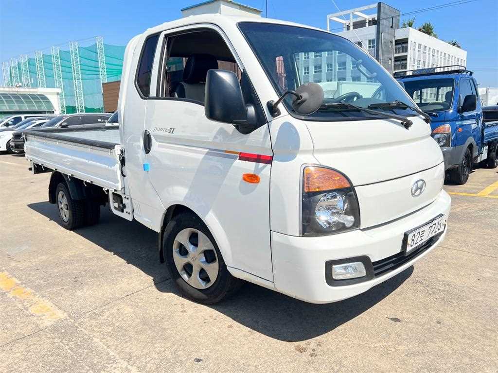 현대 포터2 슈퍼캡 초장축 1톤 카고 중고 화물차 2018 주행 176,305km 상세 이미지 3