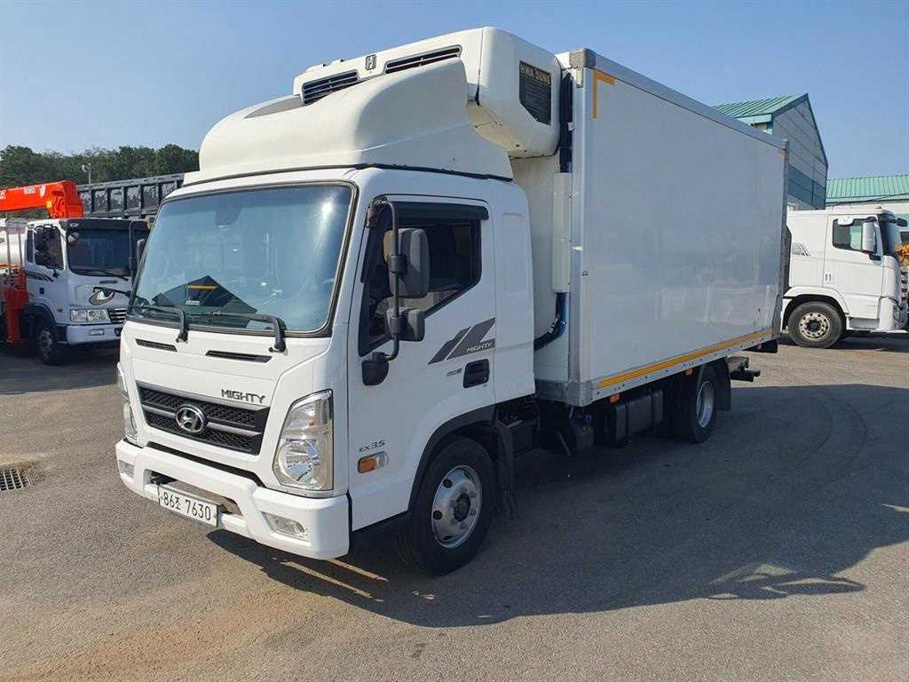 3.5톤 냉동탑 2017년식 주행 438,275km 중고 화물차 상세 이미지 3