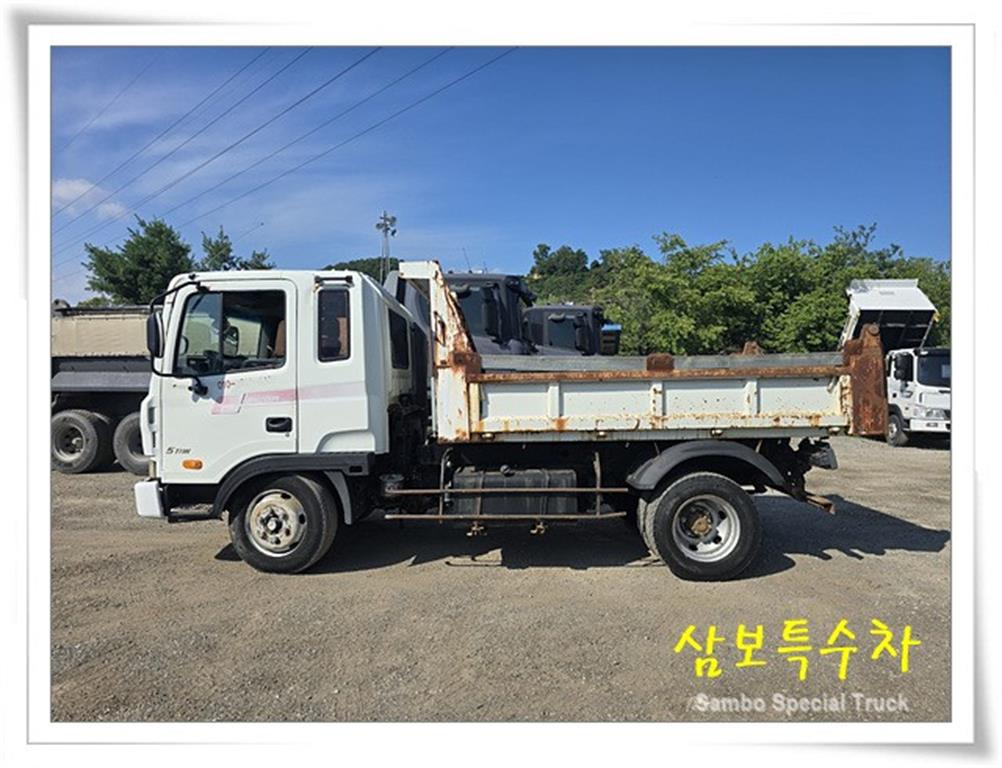 현대 메가트럭 5톤 덤프 2003년식 중고 화물차 2003-01 주행 911,986km 상세 이미지 17