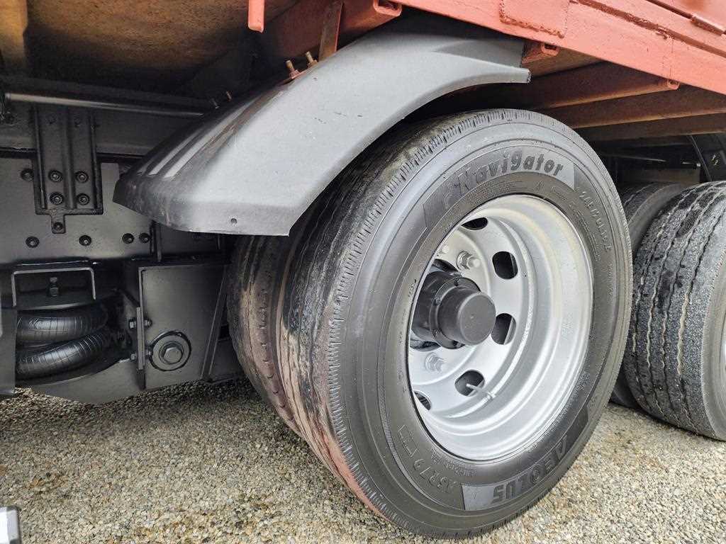현대 메가트럭 5톤 동양2200 집게차 2011년식 주행 329,942km 중고 화물차 상세 이미지 7