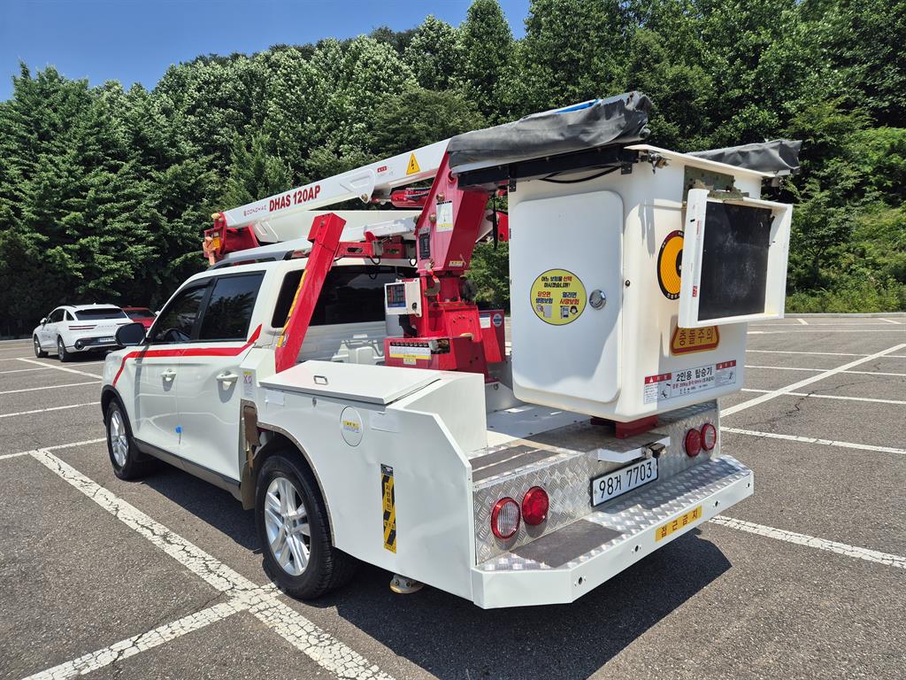 KG모빌리티 렉스턴 스포츠 칸 1톤 고소작업차 2019년식 주행 32,655km 중고 화물차 바가지차 상세 이미지 6