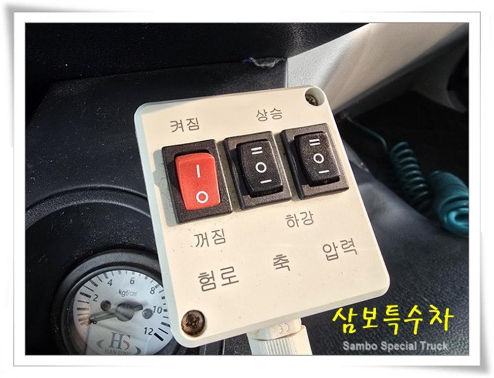 현대 파비스 6.5톤 암롤트럭 2022년식 중고 화물차 2022-06 주행 114,455km 상세 이미지 18