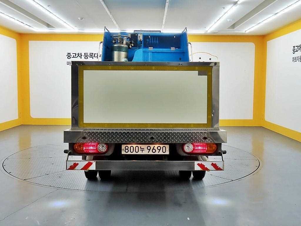 현대 포터2 1.2톤 활어차 2022년식 주행 103,928km 중고 화물차 상세 이미지 3