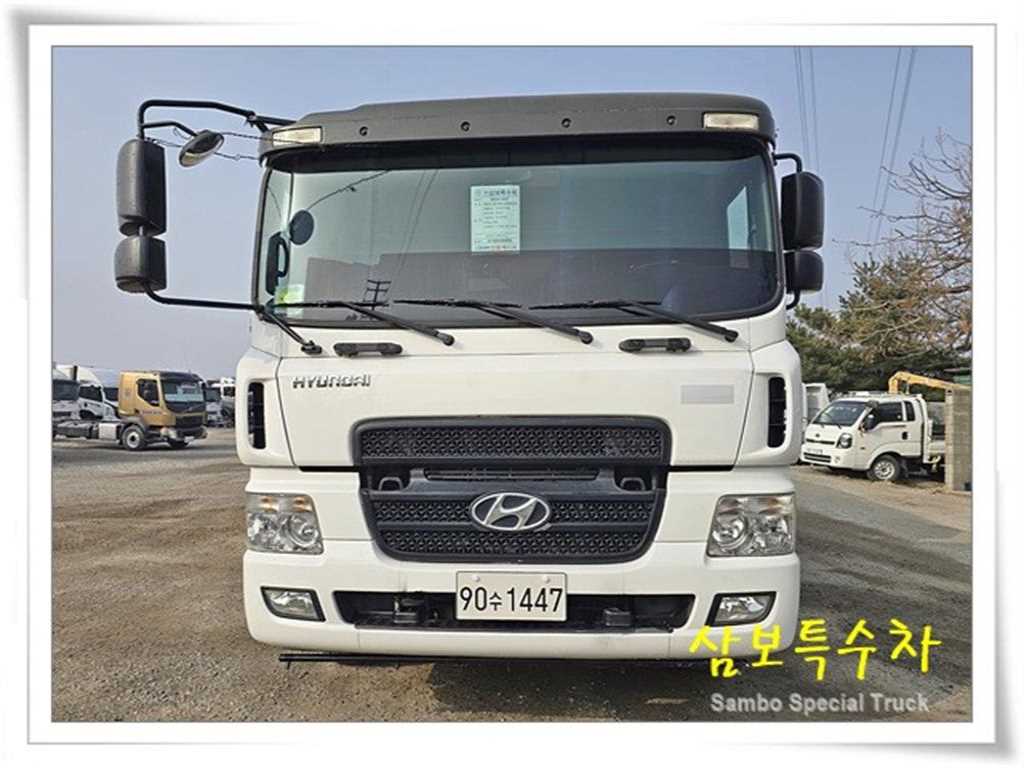 현대 8.5톤 신정 노면청소차 2015년식 중고 화물차 그 밖에 2015-02 주행 90,021km 상세 이미지 3