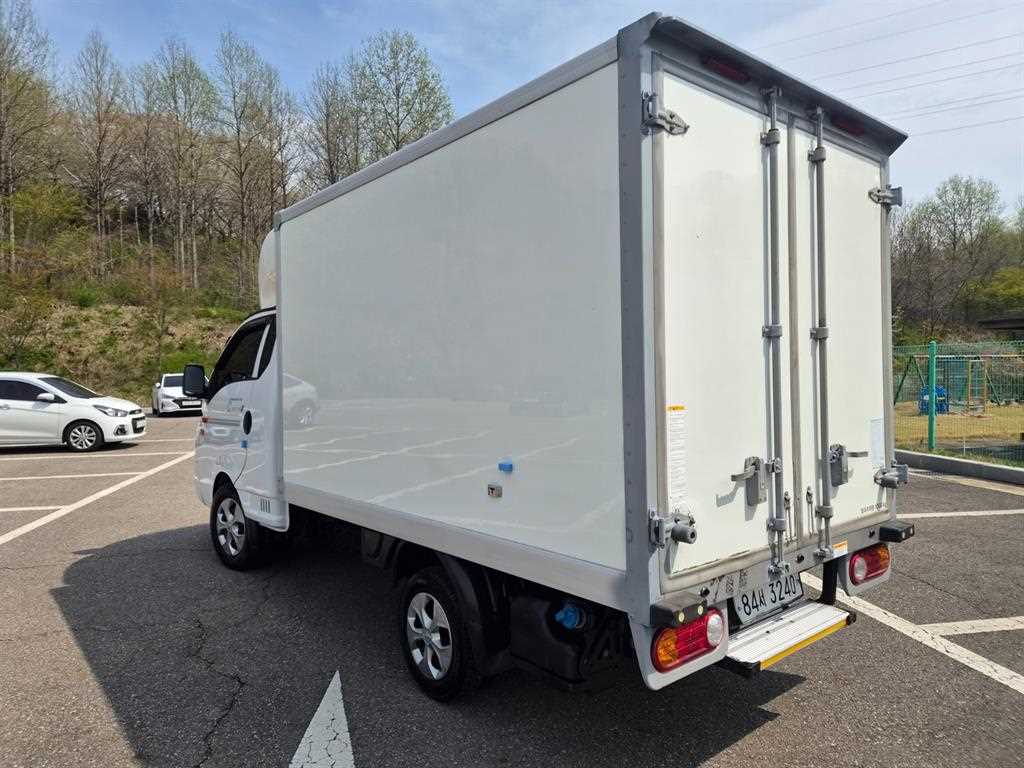 현대 포터2 슈퍼캡 초장축 1톤 하이냉동탑 2022년식 주행 158,408km 중고 화물차 상세 이미지 7