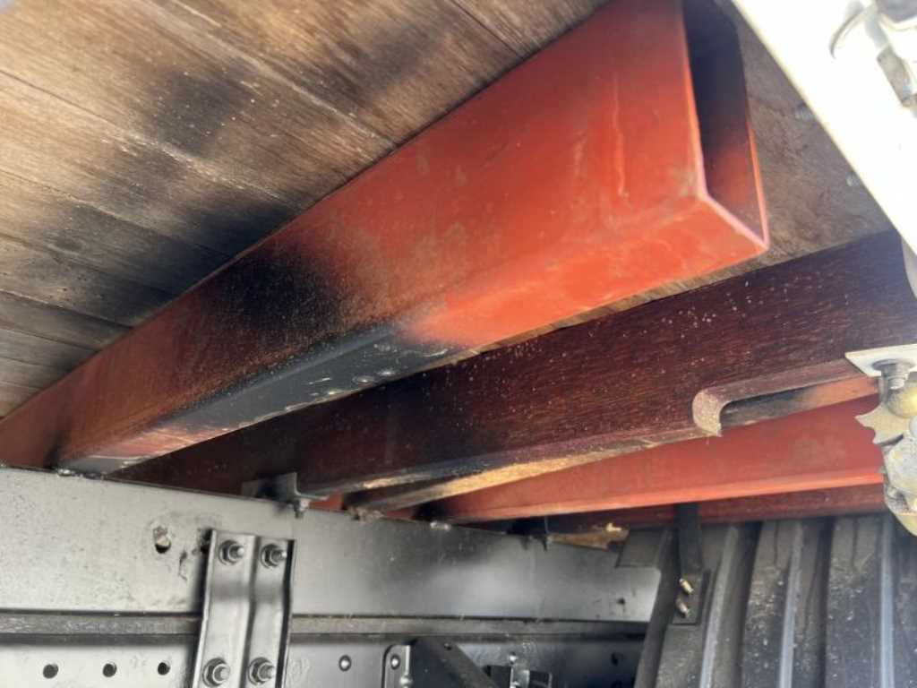 3.5톤 자동사다리 셀프로더 슈퍼캡 2018년식 주행 156,295km 중고 화물차 상세 이미지 13