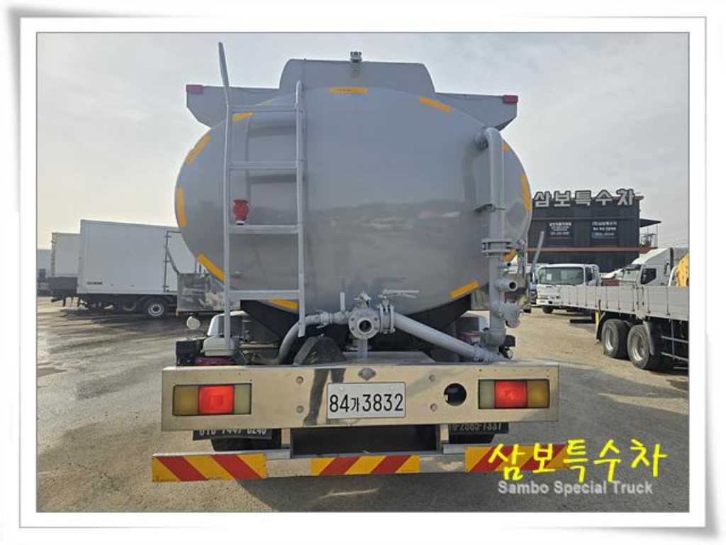 현대 16톤 고압 알루미늄탱크 살수차 2006년형 주행 772,756km 중고 화물차 상세 이미지 5