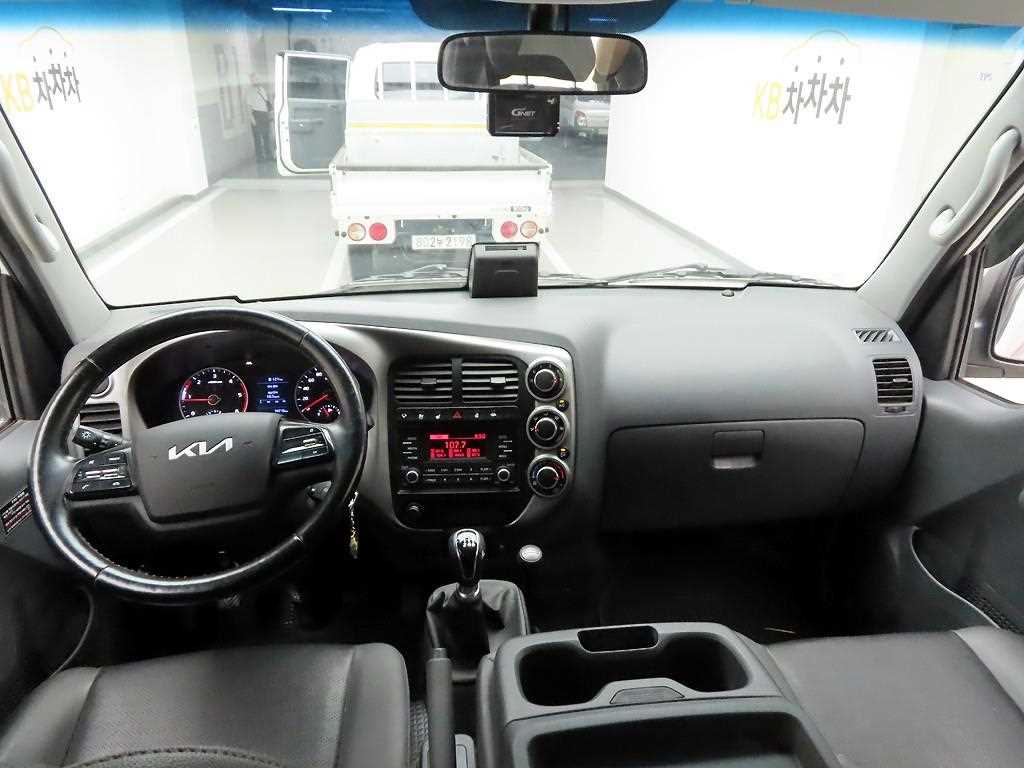 기아 더뉴봉고3 4WD 1톤 더블캡 장축 카고 2022년식 주행 74,646km 중고 화물차 상세 이미지 7