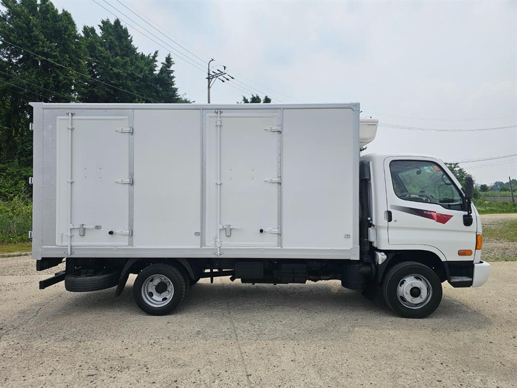 현대 E-마이티 2.5톤 냉동탑 2014년식 중고 화물차 2014-12 주행 572,537km 상세 이미지 3