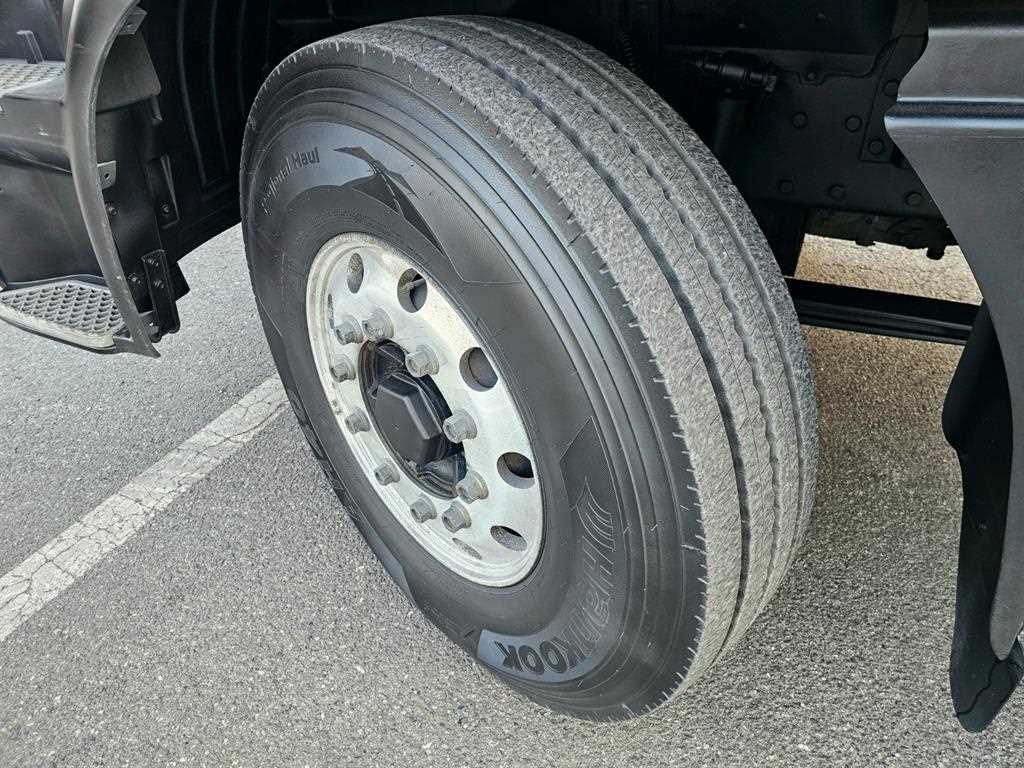 대우 8.5톤 극초장축 후축 셀프로더 2017년식 주행 600,801km 중고 화물차 상세 이미지 11