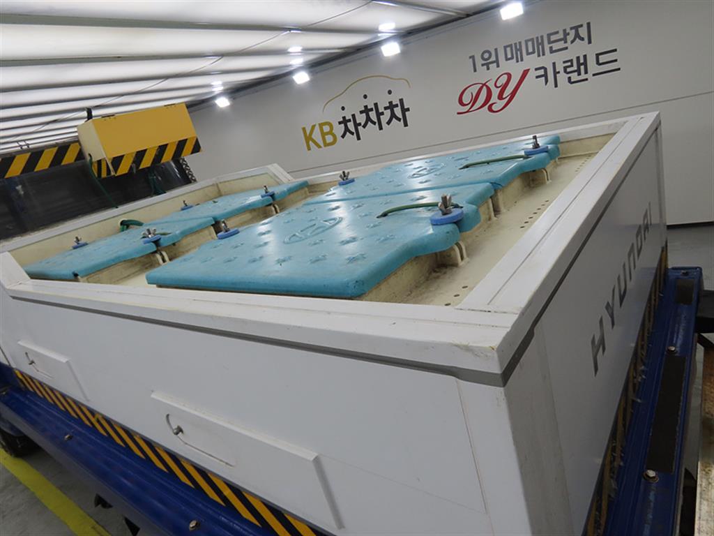 현대 포터2 1톤 슈퍼캡 초장축 활어차 2017년식 주행 105,076km 중고 화물차 상세 이미지 17