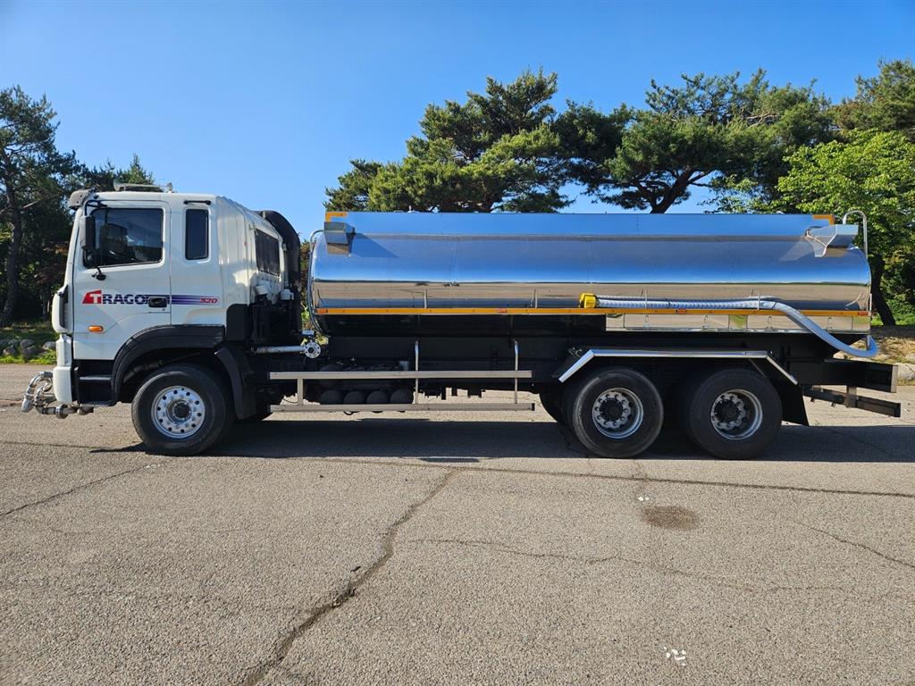 현대 기타액체운반 16톤 스텐탱크 살수차 2012년식 주행 515,176km 중고 화물차 상세 이미지 4