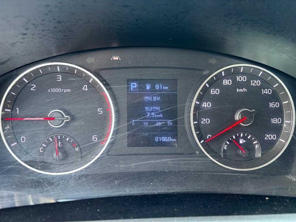 기아 더뉴봉고3 1톤 카고 2020년식 주행 81,856km 중고 트럭 상세 이미지 8
