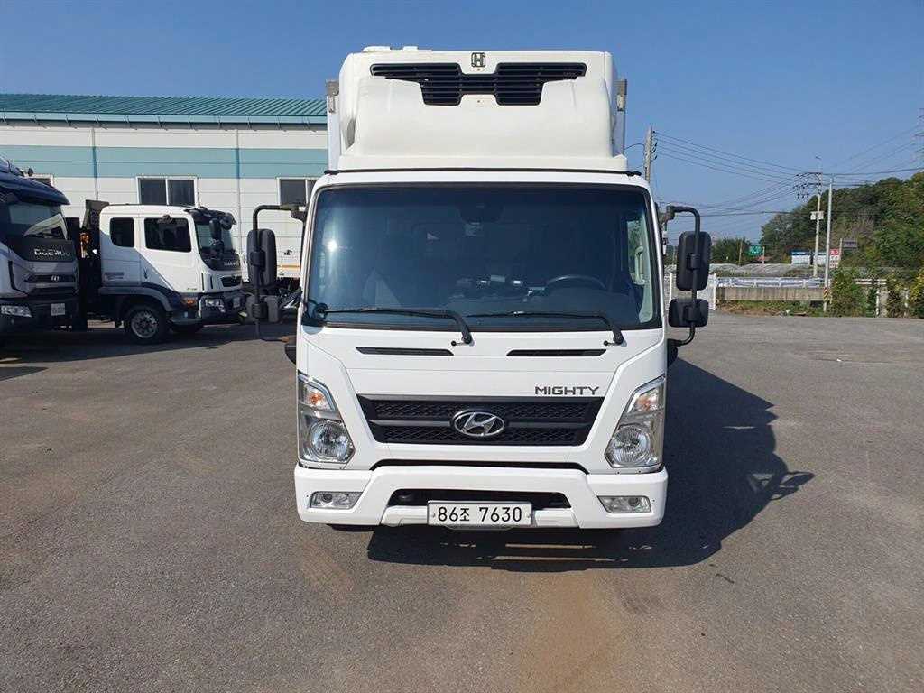 3.5톤 냉동탑 2017년식 주행 438,275km 중고 화물차 상세 이미지 2