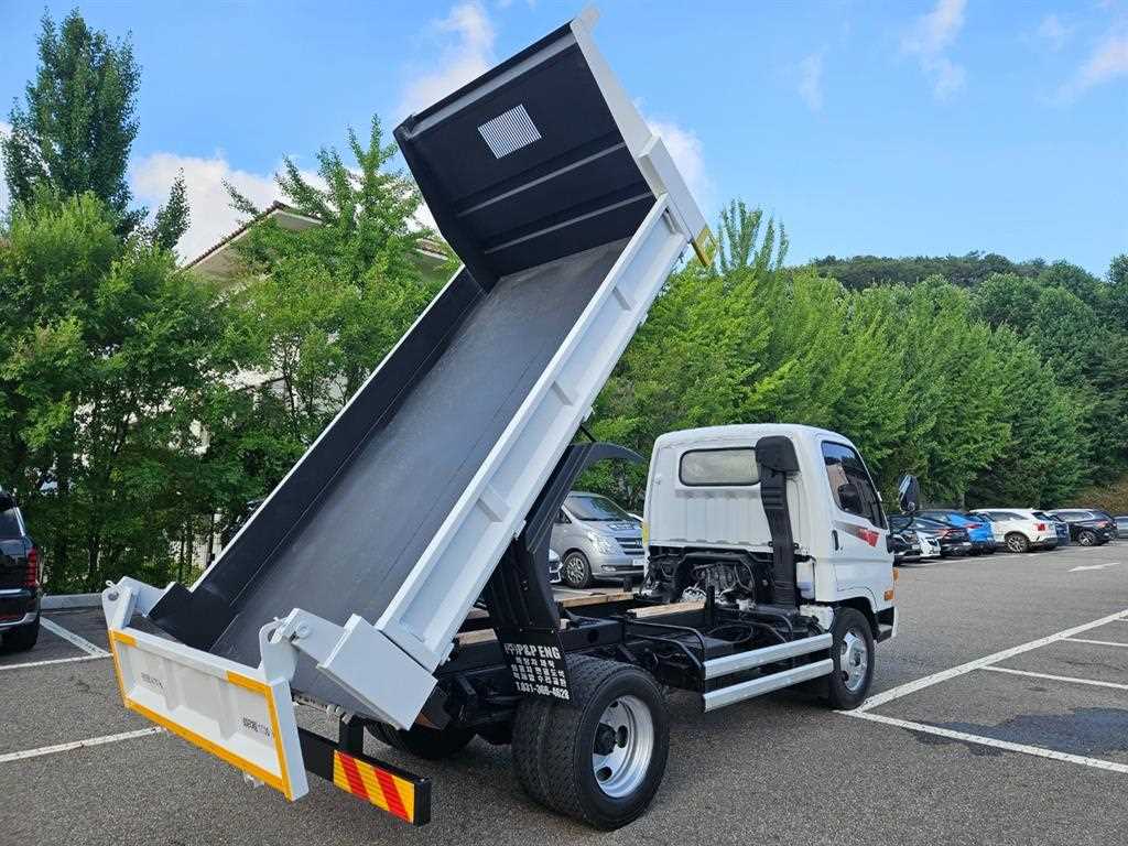 2015년식 주행 367,002km 현대 마이티 2.5톤 구변덤프 중고 화물차 상세 이미지 13