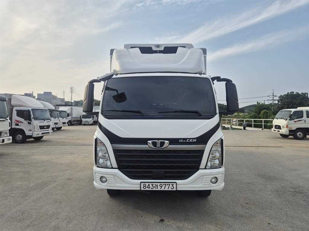 대우 더쎈 4.2톤 냉동탑 2023년식 주행 344,946km 중고 화물차 상세 이미지 2
