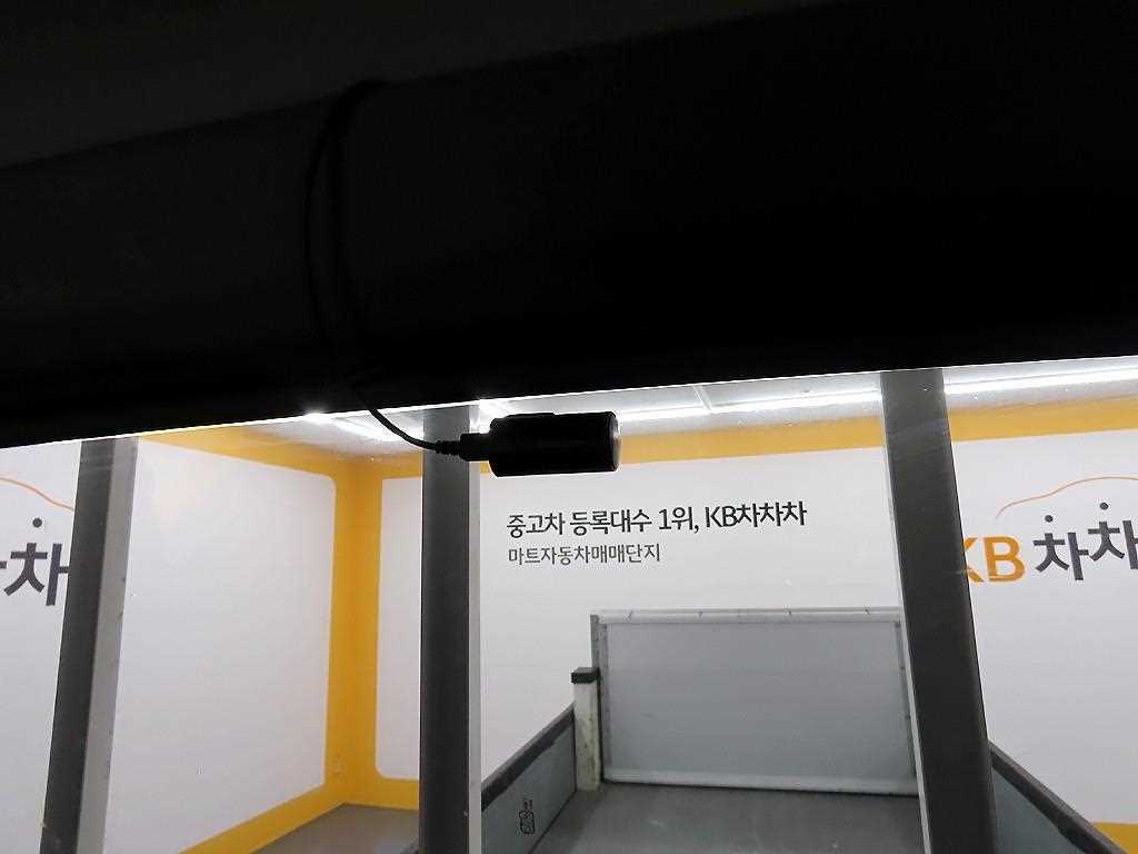 기아 더뉴봉고3 1.2톤 무사고 파워게이트 중고 화물차 카고 2020 주행 98,526km 상세 이미지 15