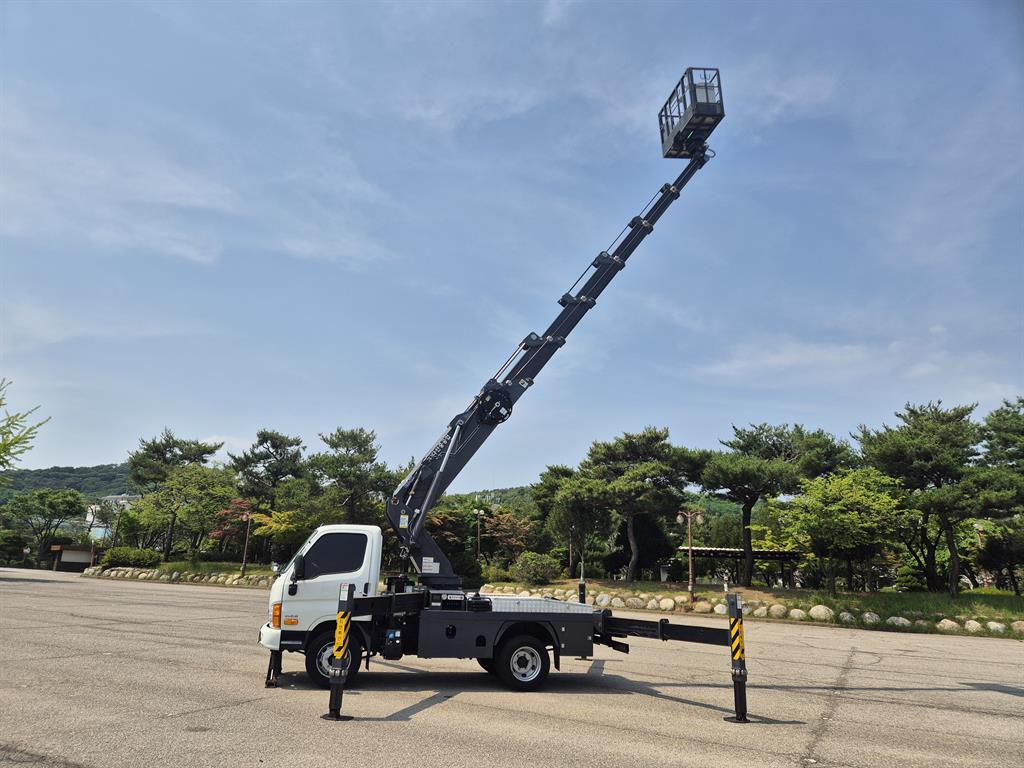 2.5톤 다산240 고소작업차 2020년식 주행 9,014km 중고 화물차 바가지차 상세 이미지 11