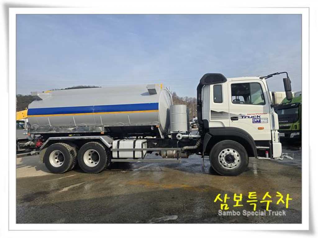 현대 16톤 고압 알루미늄탱크 살수차 2006년형 주행 772,756km 중고 화물차 상세 이미지 7