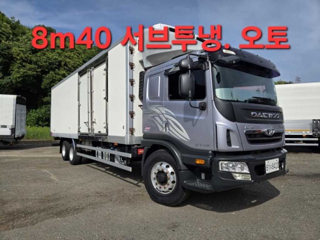 중대형화물 냉동탑 4.5톤 2017년식 주행 393,631km 중고 화물차 대표 이미지