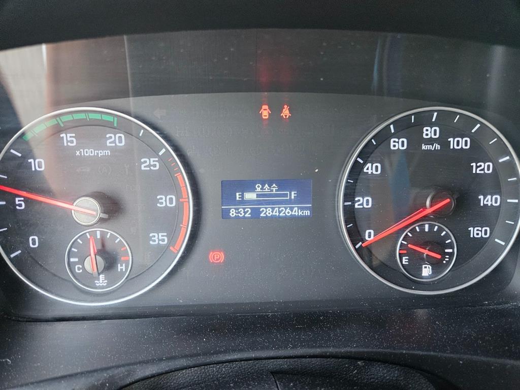 현대 3.5톤 수산324 카고크레인 2018년식 주행 283,354km 중고 트럭 상세 이미지 12