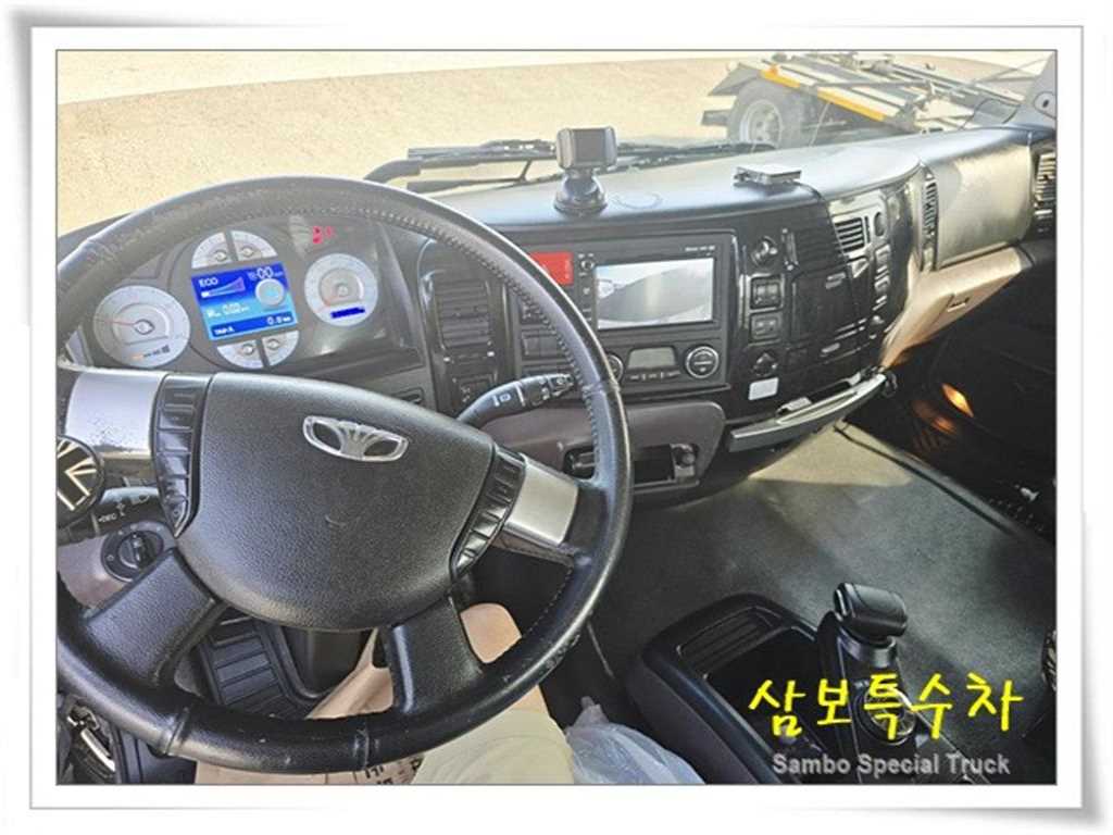 대우 프리마 17.5톤 탱크로리 2017년식 중고 트럭 홈/탱크로리 2017-06 주행 339,830km 상세 이미지 10