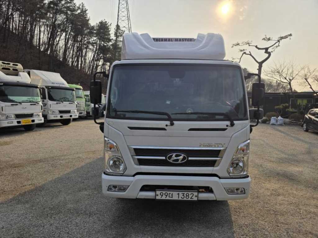 현대 올뉴마이티 2.5톤 냉동탑 2021년식 주행 5,881km 중고 화물차 상세 이미지 3