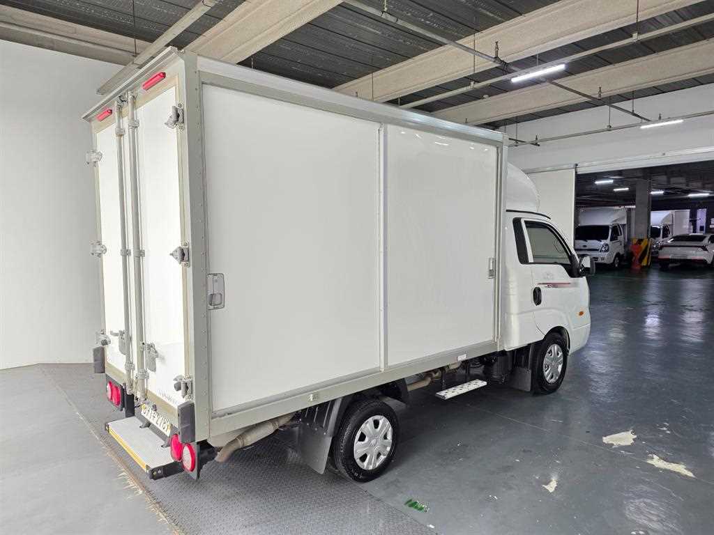기아 봉고3 1톤 하이내장탑 2025년형 주행 26,168km LPG 오토 중고 화물차 상세 이미지 5