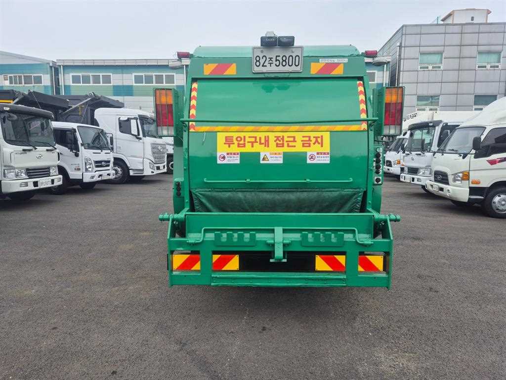 에이엠 5톤 압착식 진개차 2019년식 주행 74,000km 중고 화물차 상세 이미지 5