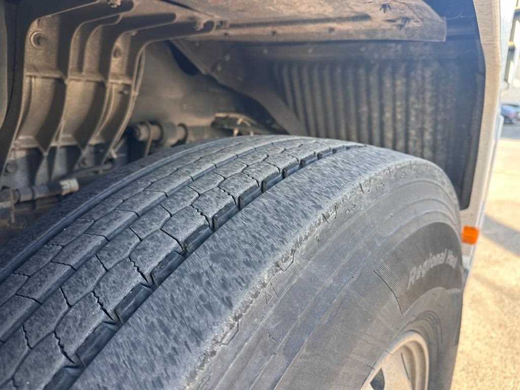 현대 엑시언트 14.5톤 원쓰리 컨테이너형 냉동탑 2019년식 주행 410,873km 중고 화물차 상세 이미지 12