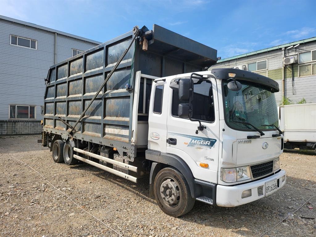현대 메가트럭 5톤 히아브 집게차 2019년식 주행 199,000km 중고 화물차 상세 이미지 3