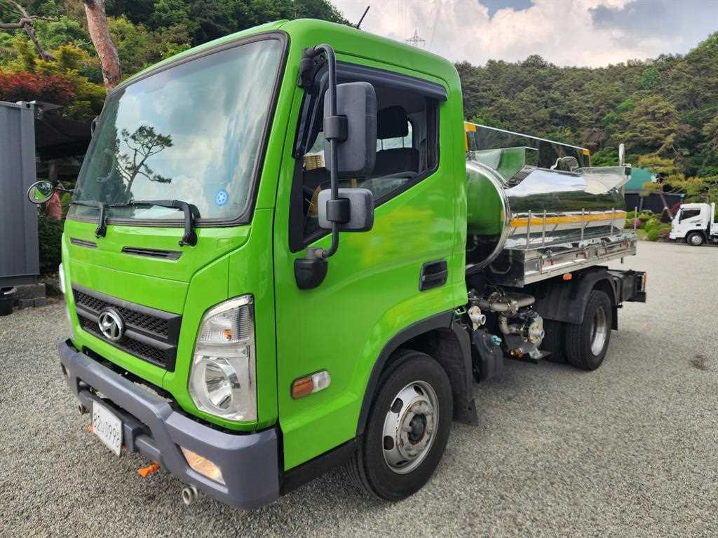 현대 올뉴마이티 3.5톤 4000리터 살수차 2017년식 주행 120,533km 중고 화물차 대표 이미지