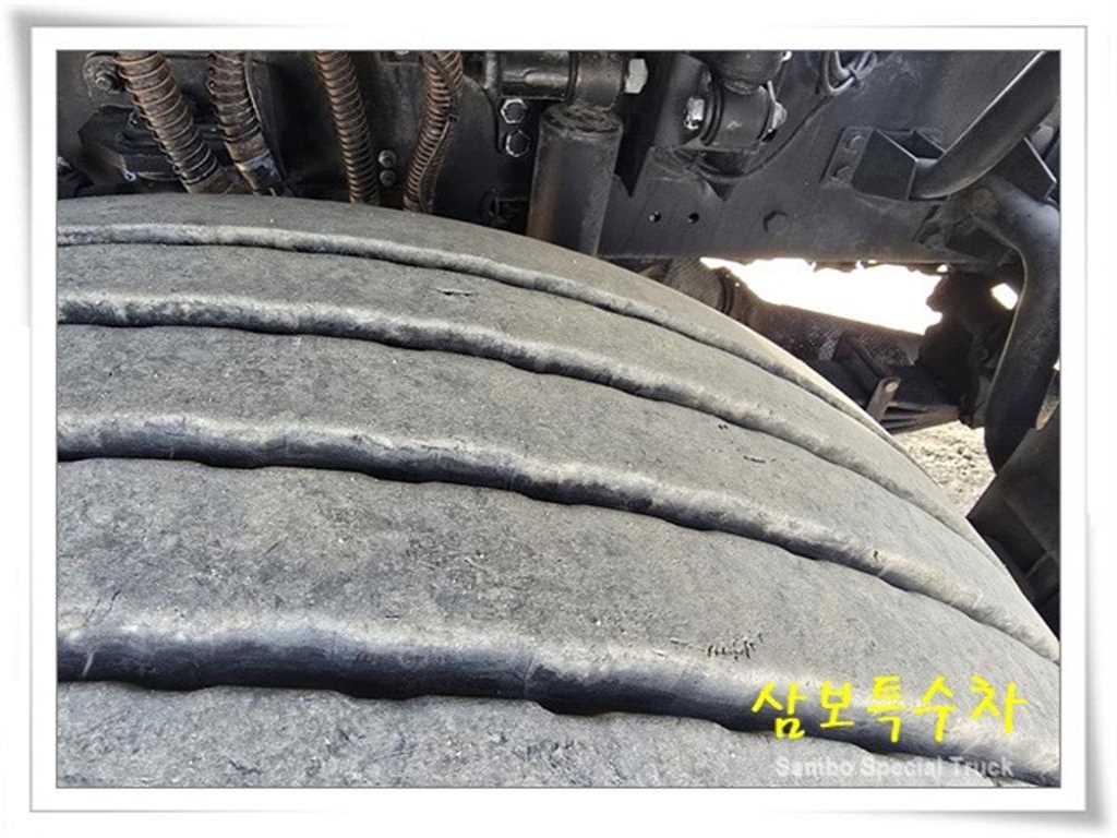 대우 프리마 17.5톤 탱크로리 2017년식 중고 트럭 홈/탱크로리 2017-06 주행 339,830km 상세 이미지 14