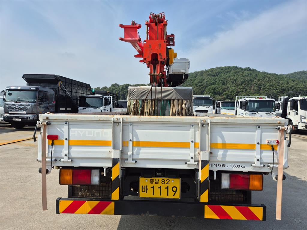 2021년식 주행 21,237km 5톤 광림 7단 카고크레인 중고 화물차 상세 이미지 5