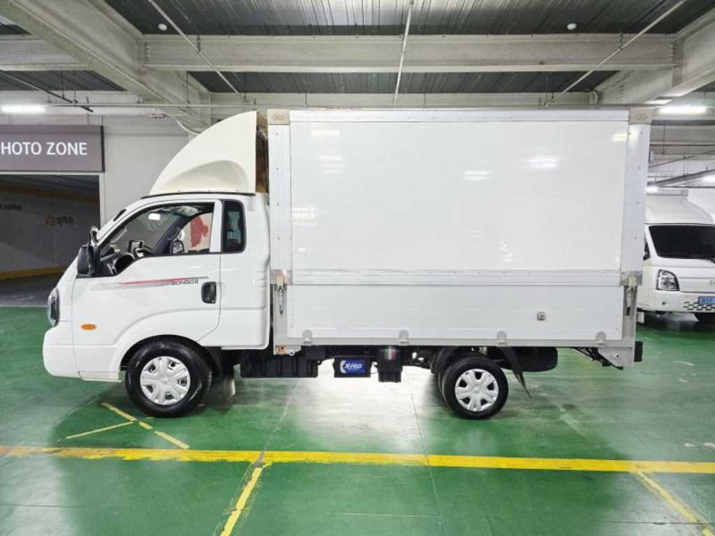 기아 더뉴봉고3 1톤 전동식 윙바디 2022년식 주행 12,207km 중고 화물차 상세 이미지 2
