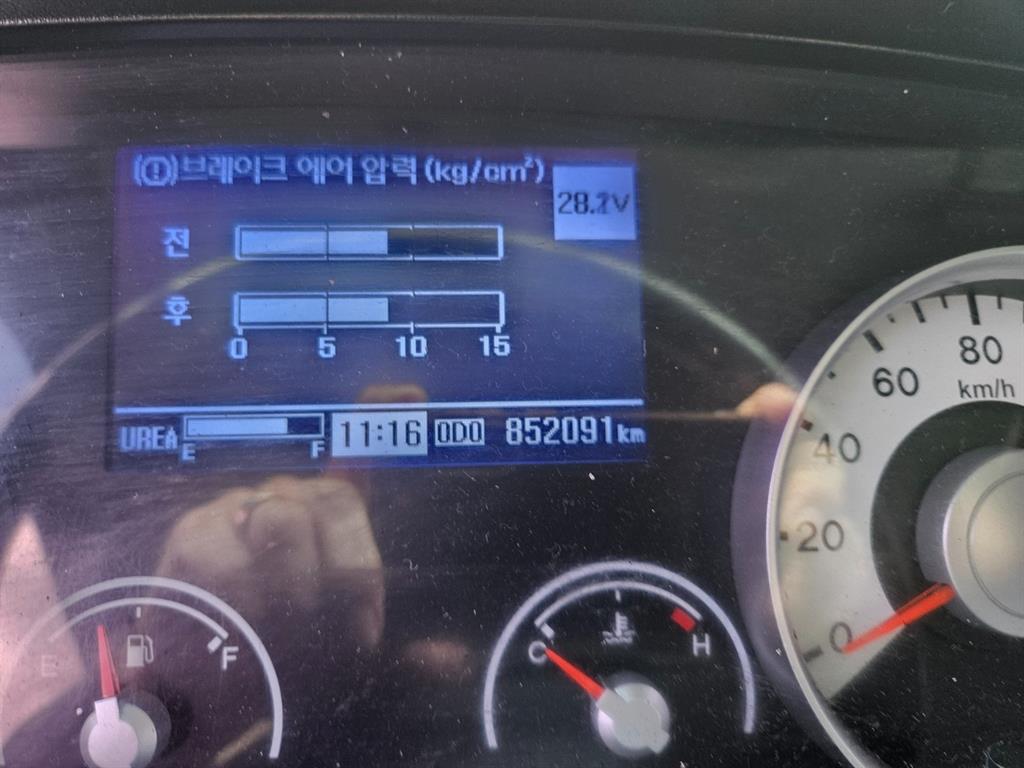 4.5톤 와이드캡 후축 냉동탑 2020년식 주행 851,727km 중고 화물차 상세 이미지 11